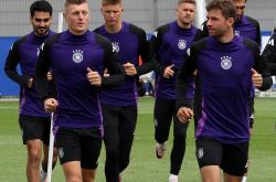 开云平台-欧洲赛场上球员们的风采让人惊叹不已