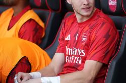 开云官网-阿森纳主场失利，新赛季士气低迷！