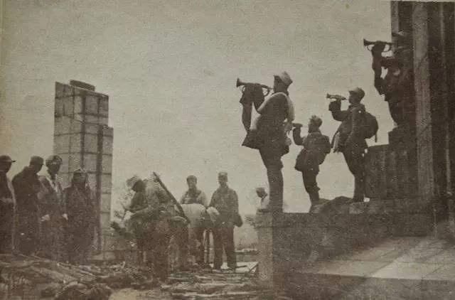图卢兹攻势猛烈成功占领战场