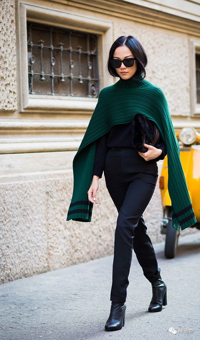 白俄罗斯球员披挂国家队战袍