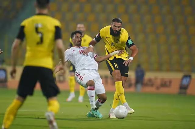 阿联酋球队全取三分，晋级十六强