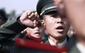 包含奥尔登堡士气高昂，成功夺得比赛胜利的词条