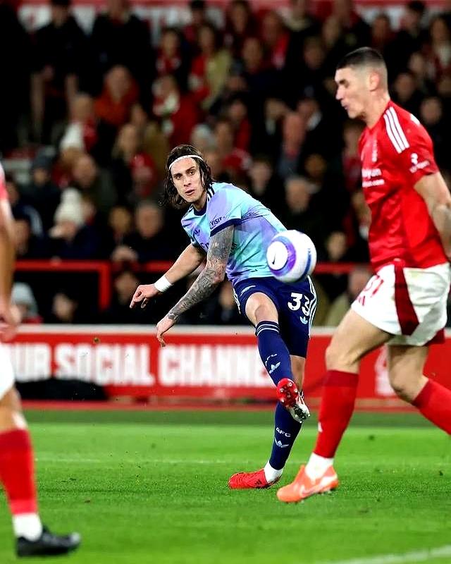 阿森纳遗憾败北，出线形势岌岌可危