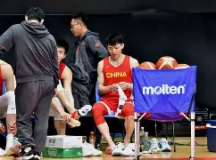 包含全队齐心协力,广东男篮力克天津队的词条 包含全队齐心协力,广东男篮力克天津队的词条