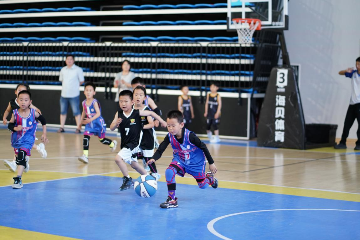 篮球国际锦标赛在各大洲持续精彩展开的简单介绍