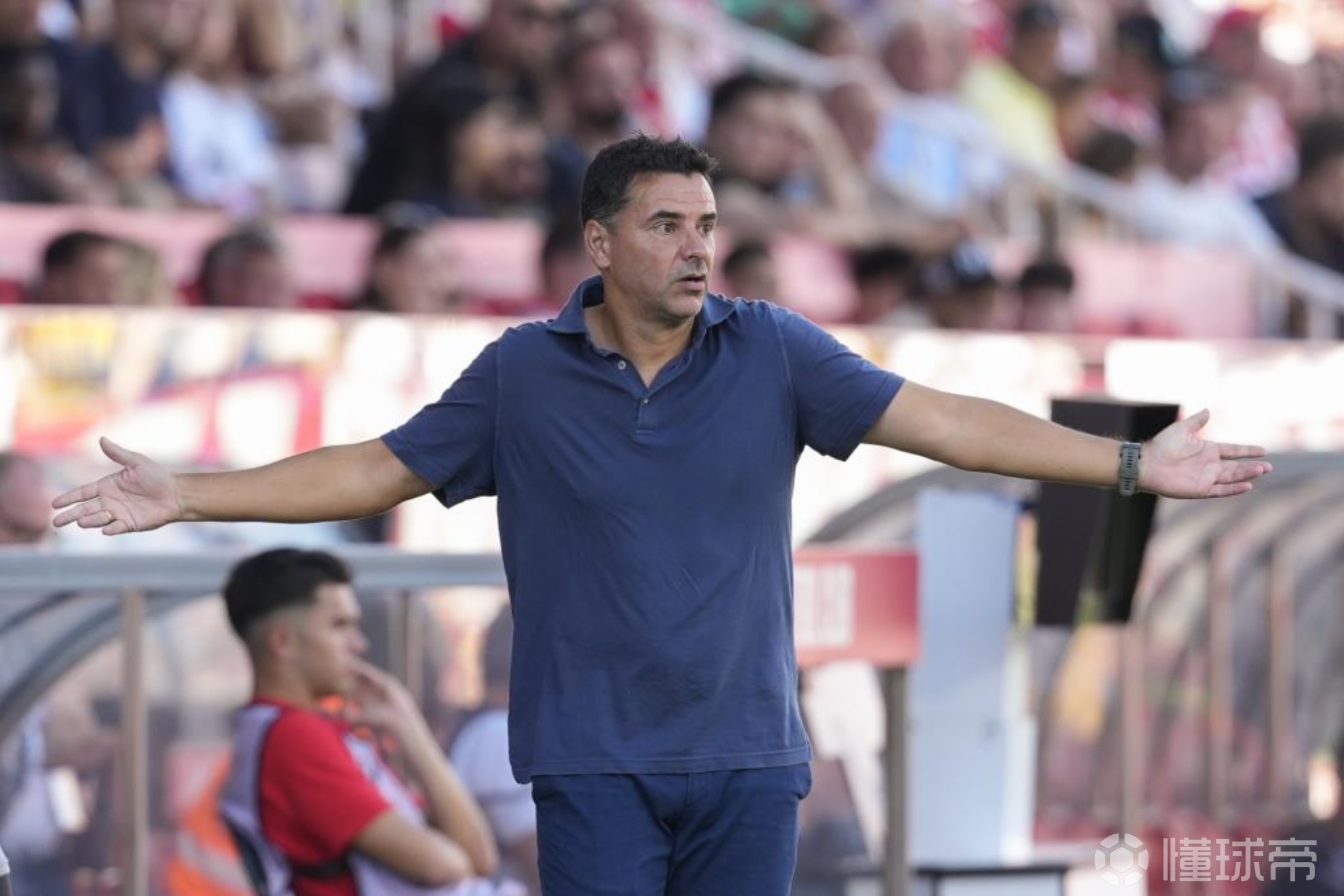 赫罗纳主帅调整战术,助球队战胜对手 赫罗纳主帅调整战术,助球队战胜对手