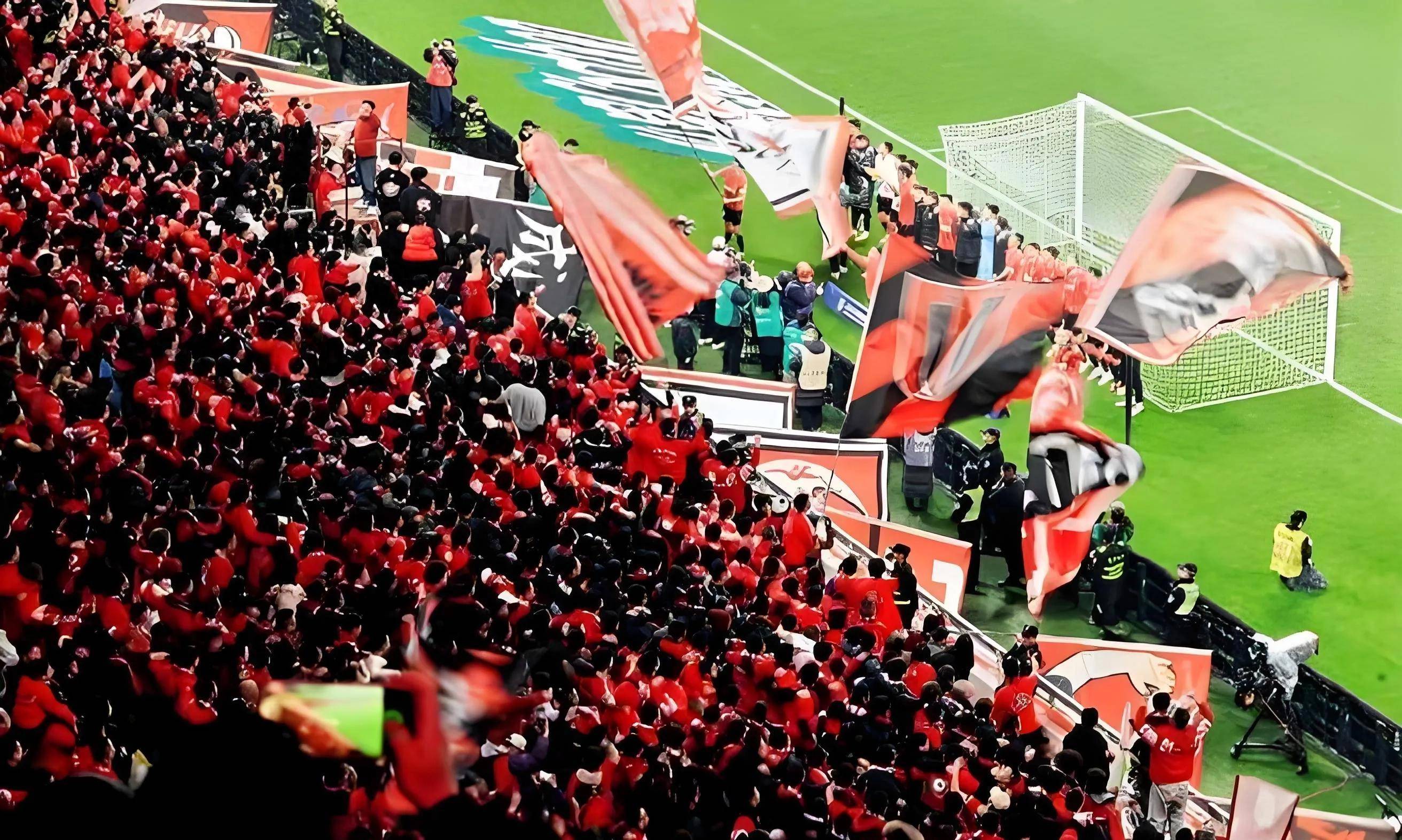 中国足球联赛赛事即将开启，球迷期待高涨